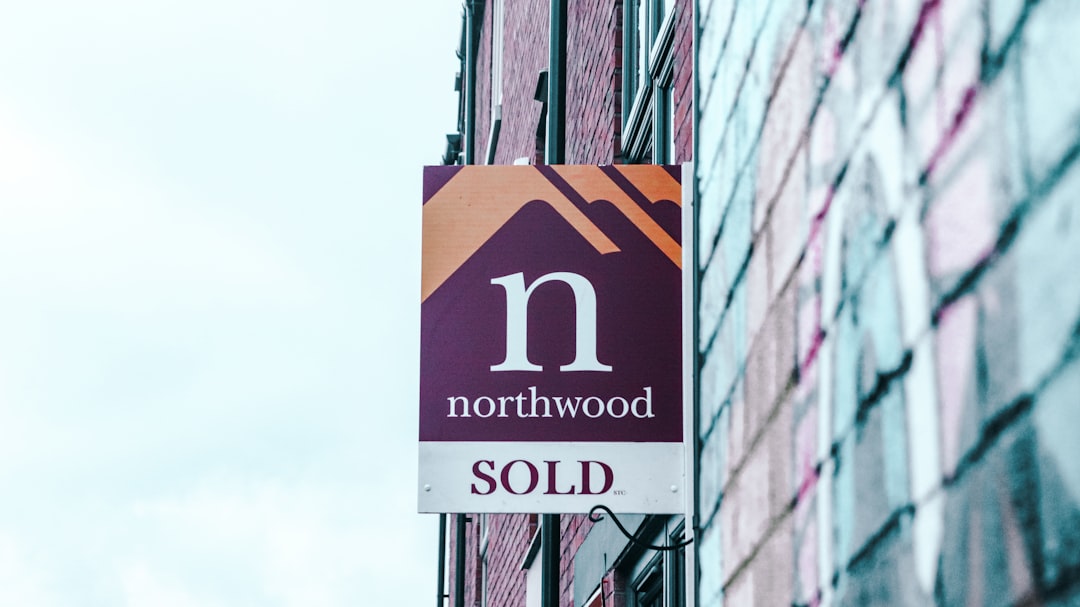 The Best Time to Sell Your Home in Montreal (What the Data Actually Shows)