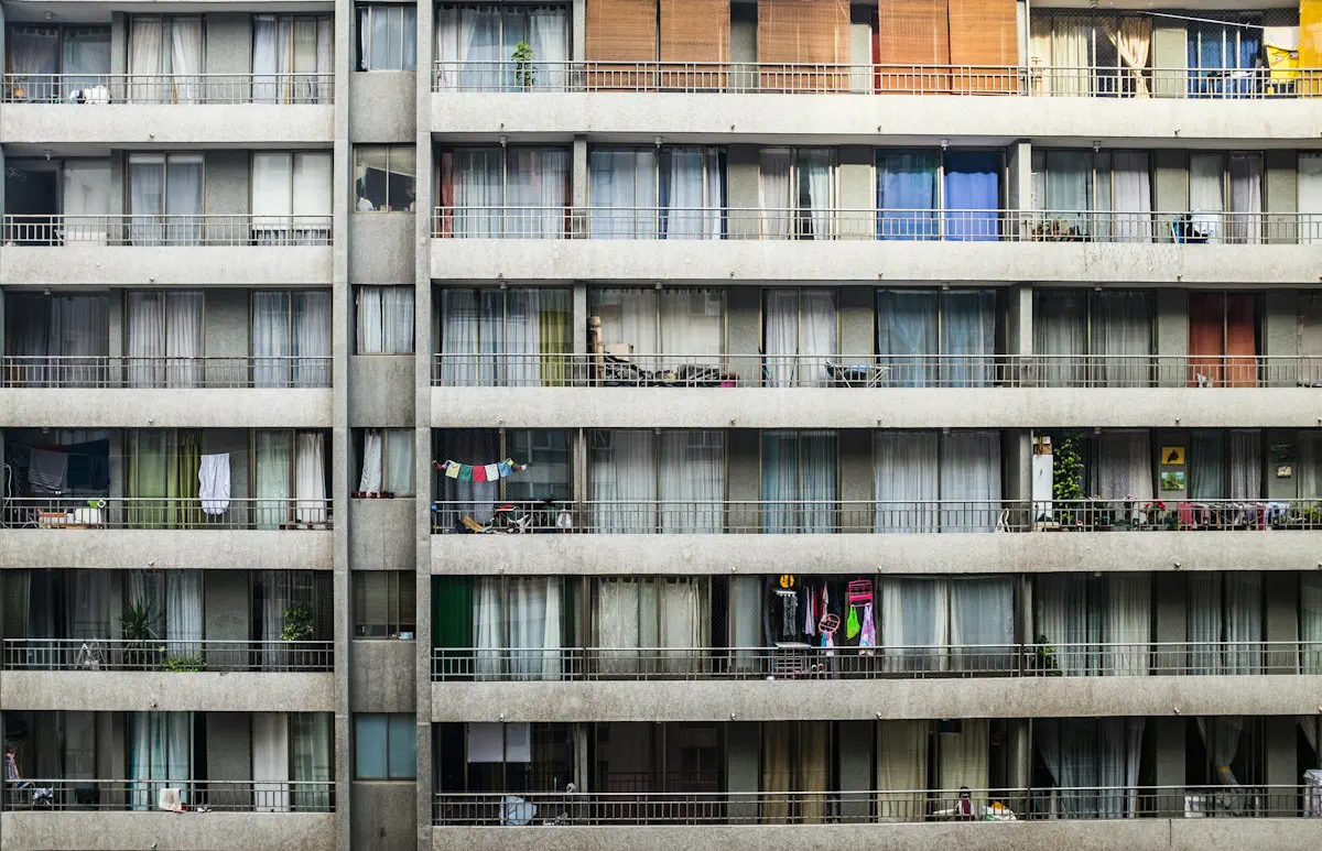 Bruit et insonorisation en condo au Québec : quoi vérifier