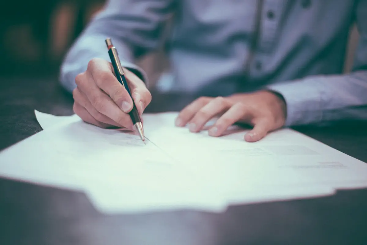 Contrat de courtage vente au Québec: clause par clause