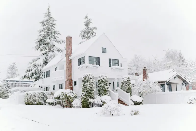 Entretien maison hiver au Québec: ce que l'assureur exige