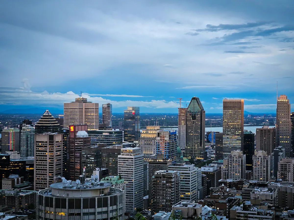 Quels facteurs influencent le marché immobilier au Québec?